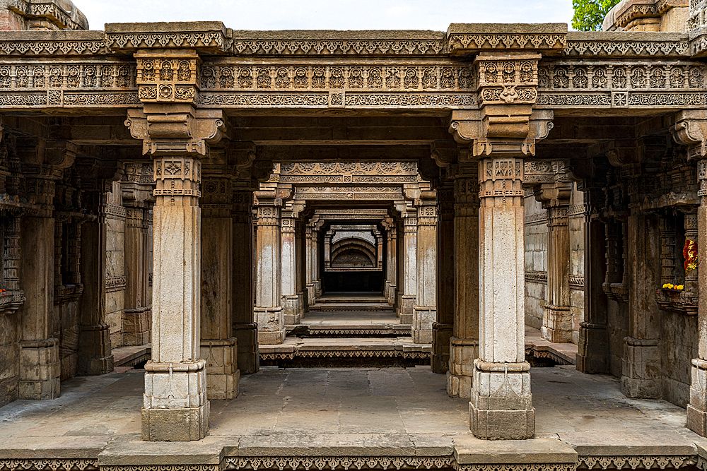 Adalaj Stepwell (Rudabai Stepwell), Adalaj, Gujarat, India, Asia