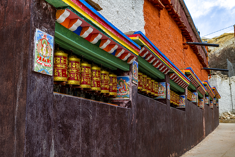 Garphu Monastery, Garphu, Kingdom of Mustang, Himalayas, Nepal, Asia