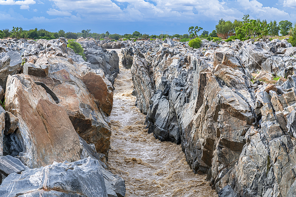 Kola Gorge, Guider, Northern Cameroon, Africa