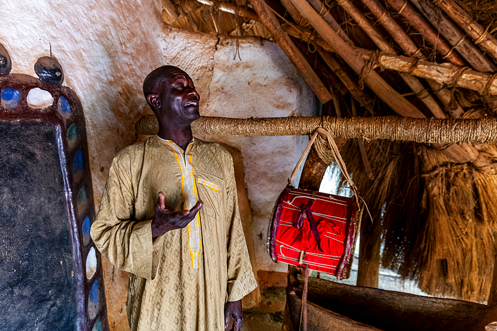 Man explaining the history of the Lamido Palace, Ngaoundere, Adamawa region, Northern Cameroon, Africa