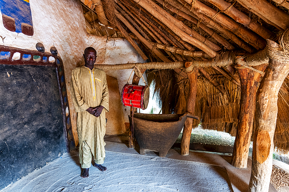 Man explaining the history of the Lamido Palace, Ngaoundere, Adamawa region, Northern Cameroon, Africa