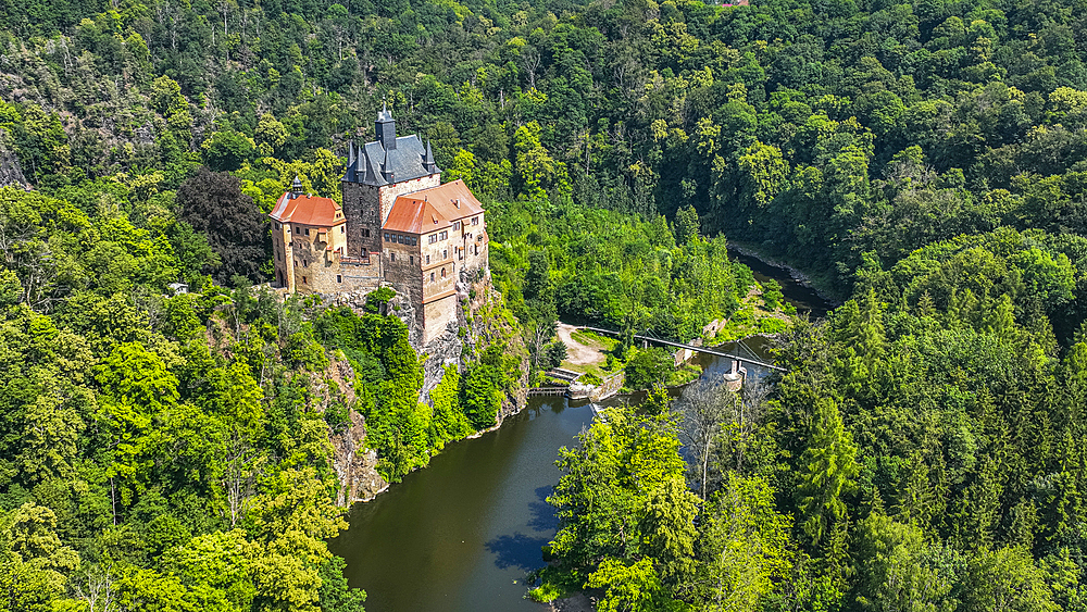 Aerial of Kriebstein Castle, on the Zschopau River, Kriebstein, Saxony, Germany, Europe