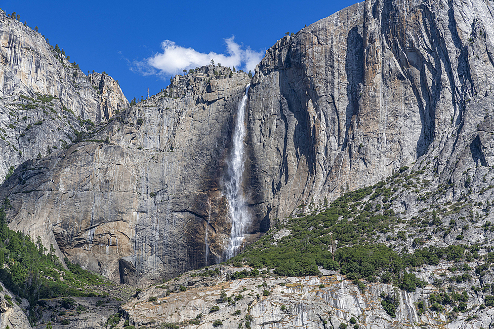 Yosemite Falls, highest waterfall, Yosemite National Park, UNESCO World Heritage Site, California, United States of America, North America