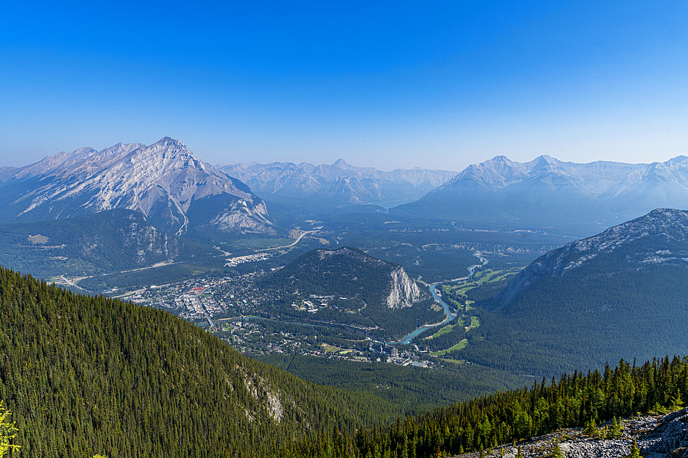 Mountain view from Sulphur Mountain top, Banff National Park, UNESCO World Heritage Site, Alberta, Rocky Mountains, Canada, North America