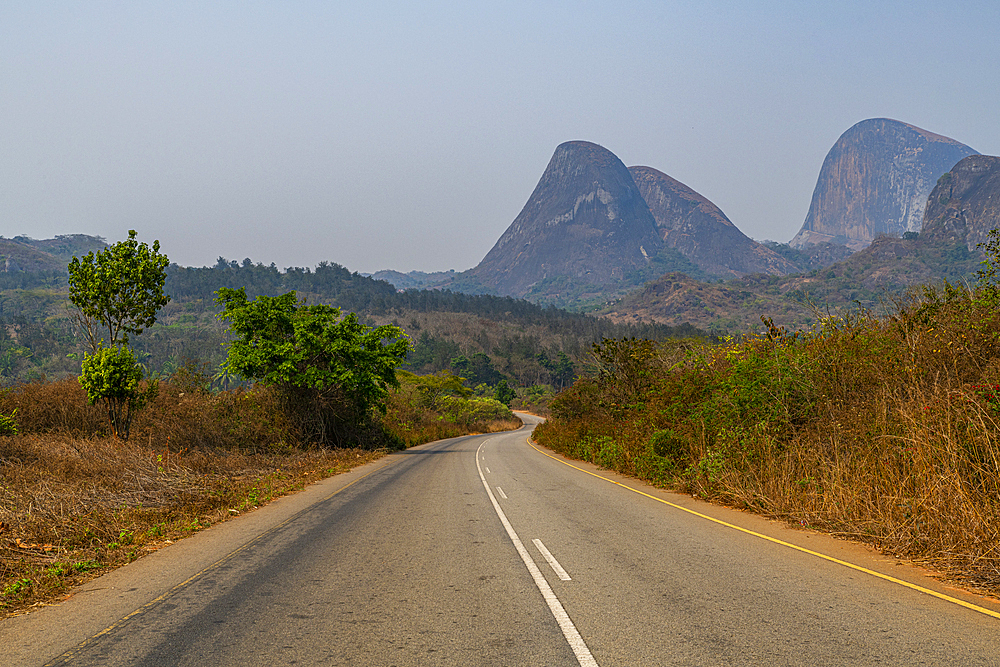 Road leading to the giant granite boulders of Conda, Kumbira Forest Reserve, Kwanza Sul, Angola, Africa