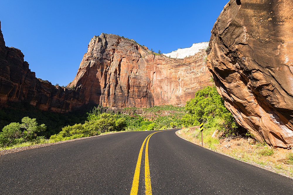 Road in Zion Canyon overlooked by Angels Landing, Zion National Park, Utah, United States of America, North America