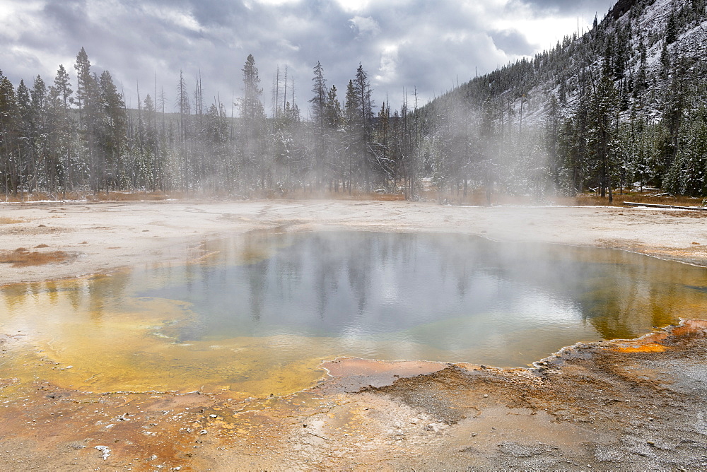 Yellowstone National Park, UNESCO World Heritage Site, Wyoming, United States of America, North America