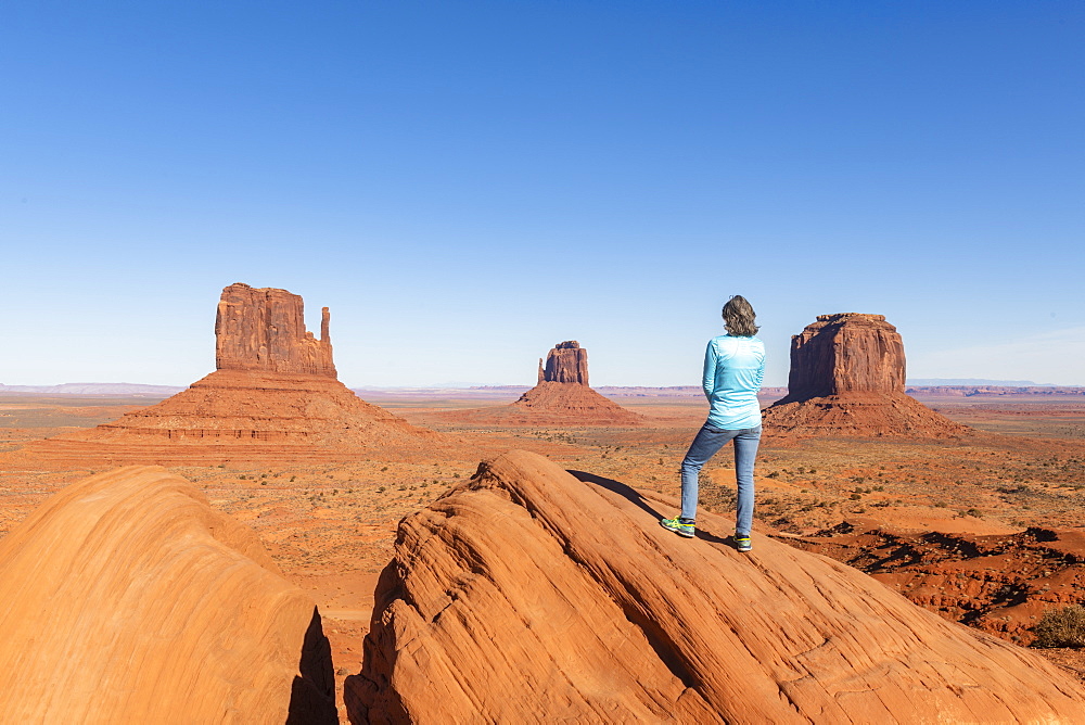 Sandstone buttes in Monument Valley Navajo Tribal Park on the Arizona-Utah border, United States of America, North America