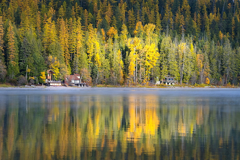 Autumn colours of Lake McDonald, Glacier National Park, Montana, United States of America, North America