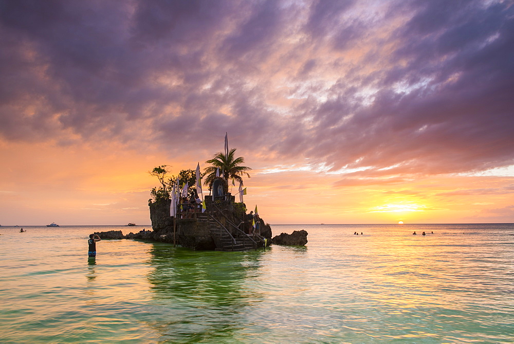 Dinwid Beach, Boracay, Western Visayas, Philippines, Southeast Asia, Asia