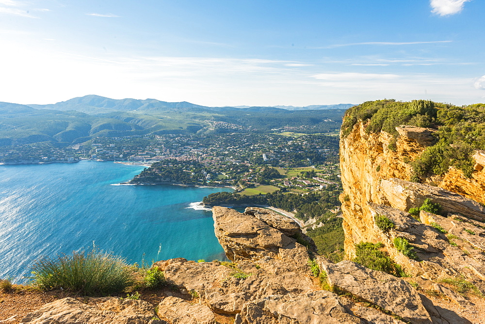 View over Cassis, Bouches du Rhone, Provence, Provence-Alpes-Cote d'Azur, French Riviera, France, Mediterranean, Europe