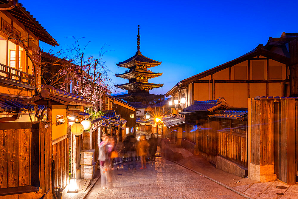 Yasaka Pagoda at sunset, Kyoto, Japan, Asia