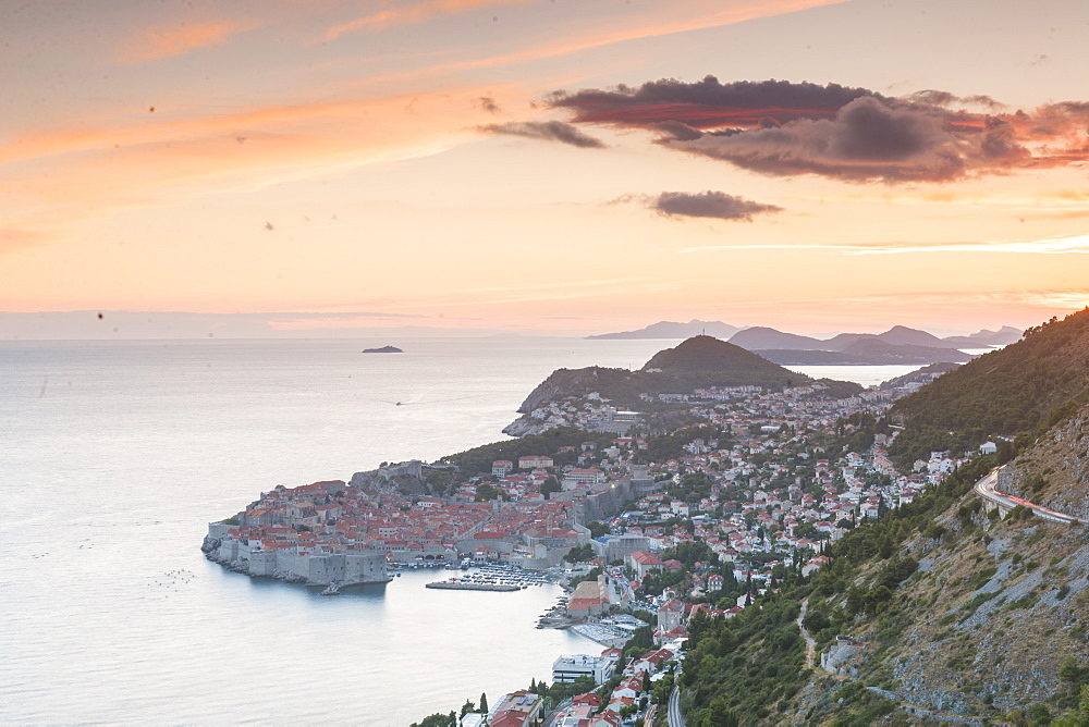 Sunset over the ofd town, UNESCO World Heritage Site, Dubrovnik, Croatia, Europe