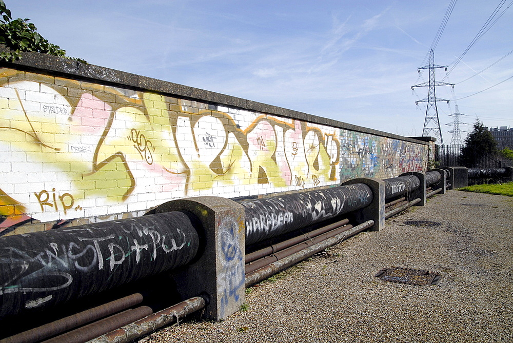 Uk. Grafiitti along the greenway pathway by the olympic park construction site in east london