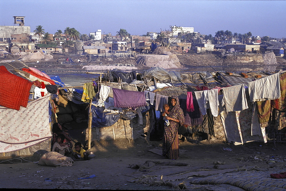 Slums, bangladesh. Dhaka slums. Women and children