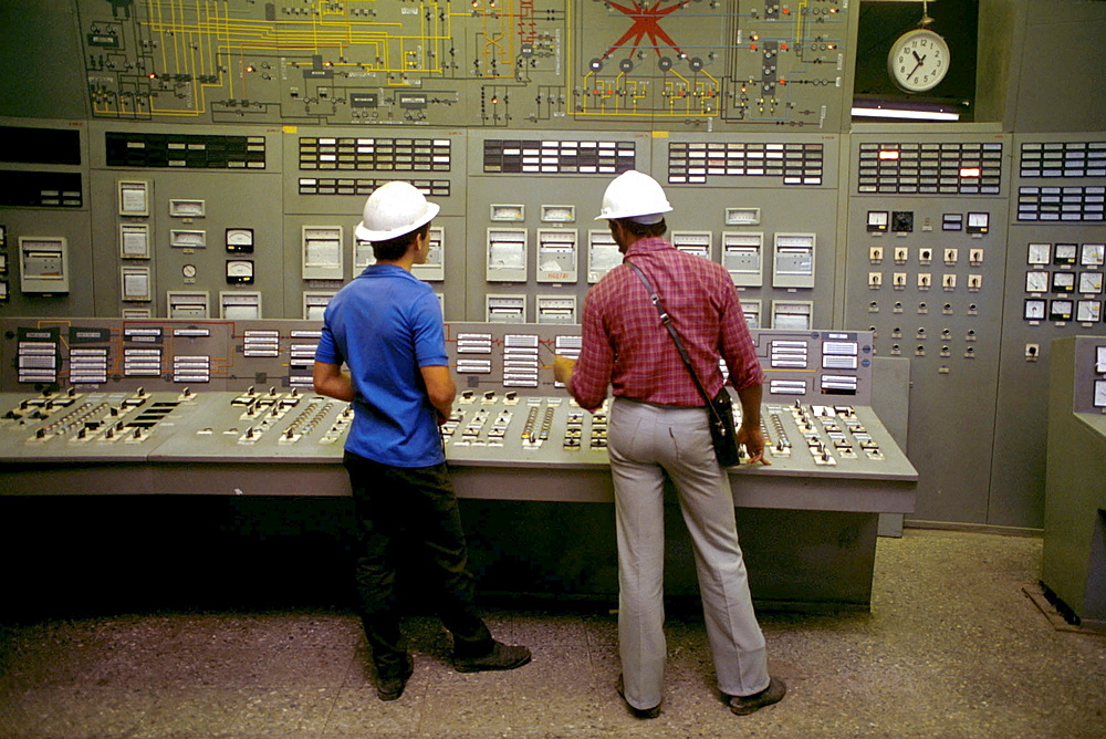 Cuba, control room of a thermo-nuclear power station. Matanzas.