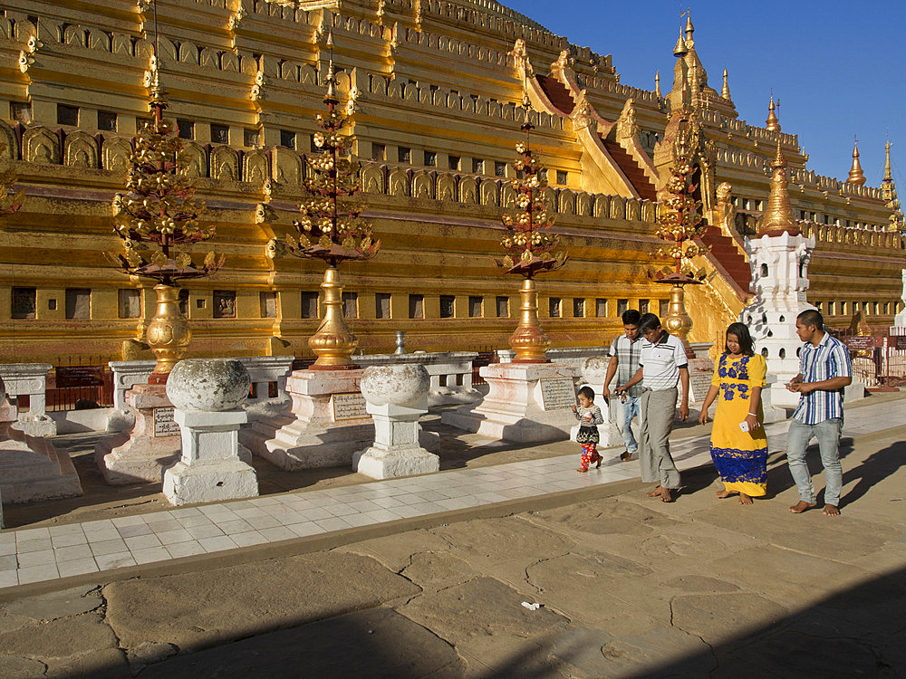 Visitors to the Buddhist temples of Bagan, Myanmar (Burma), Asia