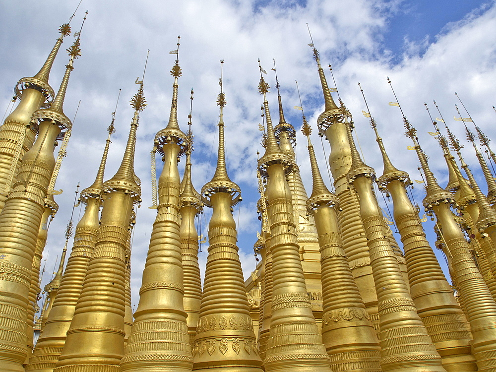 Old Buddhist temple in the Inle Lake region, Shan State, Myanmar (Burma), Asia