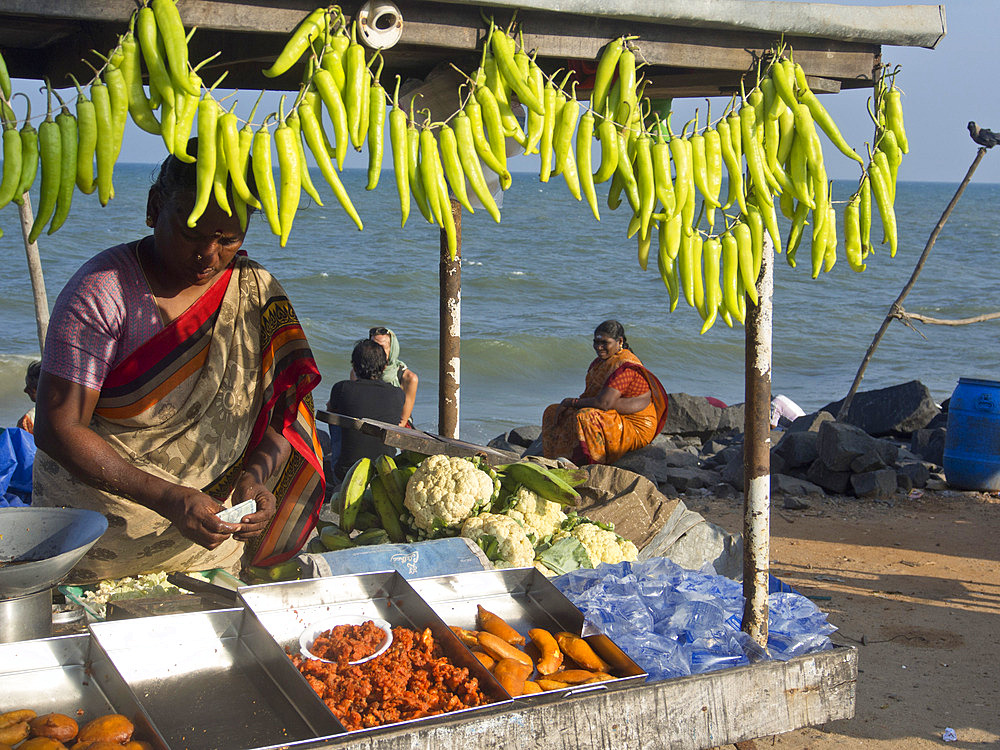 Fruit and vegetable vendors on the beach in the French union territory of Pondicherry, Tamil Nadu, India, Asia