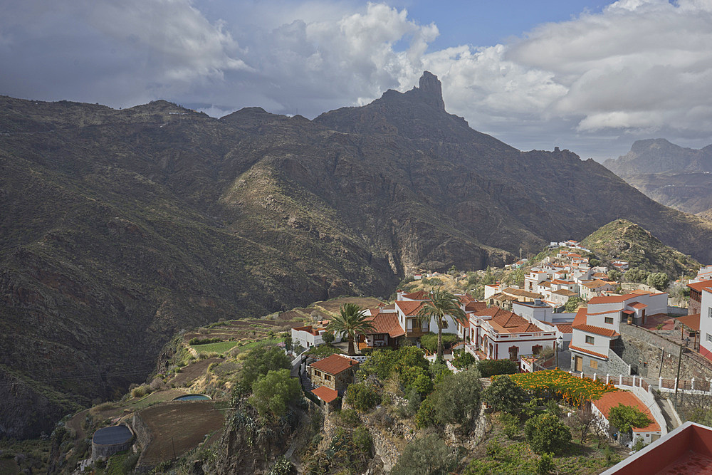 Views of mountains and El Nublo peak in the central highlands in Tejeda in Gran Canaria, Canary Islands, Spain, Atlantic, Europe