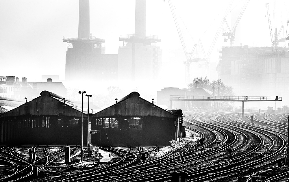 Battersea Power Station in the fog, Battersea, London, England, United Kingdom, Europe