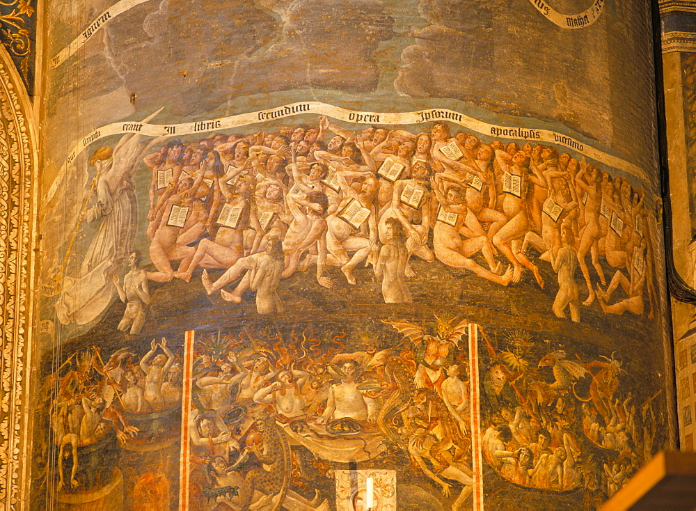 Part of huge mural of the Last Judgement, believed to be by Flemish artists dating from the late 15th century, in the nave of Ste. Cecile Cathedral, Albi, Midi-Pyrenees, France, Europe