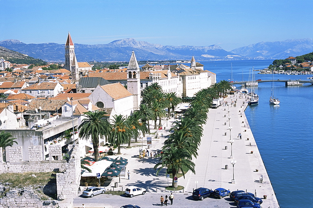 Promenade of the medieval town of Trogir, UNESCO World Heritage Site, north of Split, Croatia, Europe