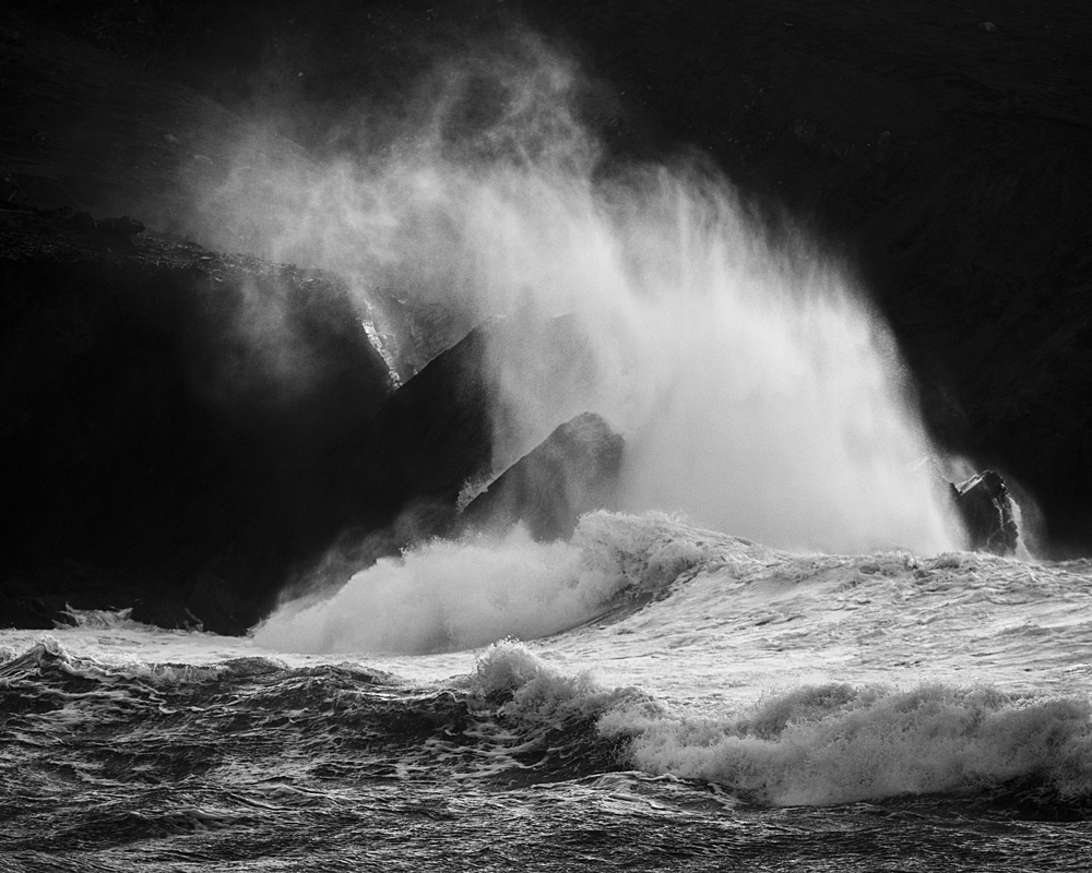 Waves crashing against rocks, Clogher Strand, Dingle Peninsula, County Kerry, Munster, Republic of Ireland, Europe