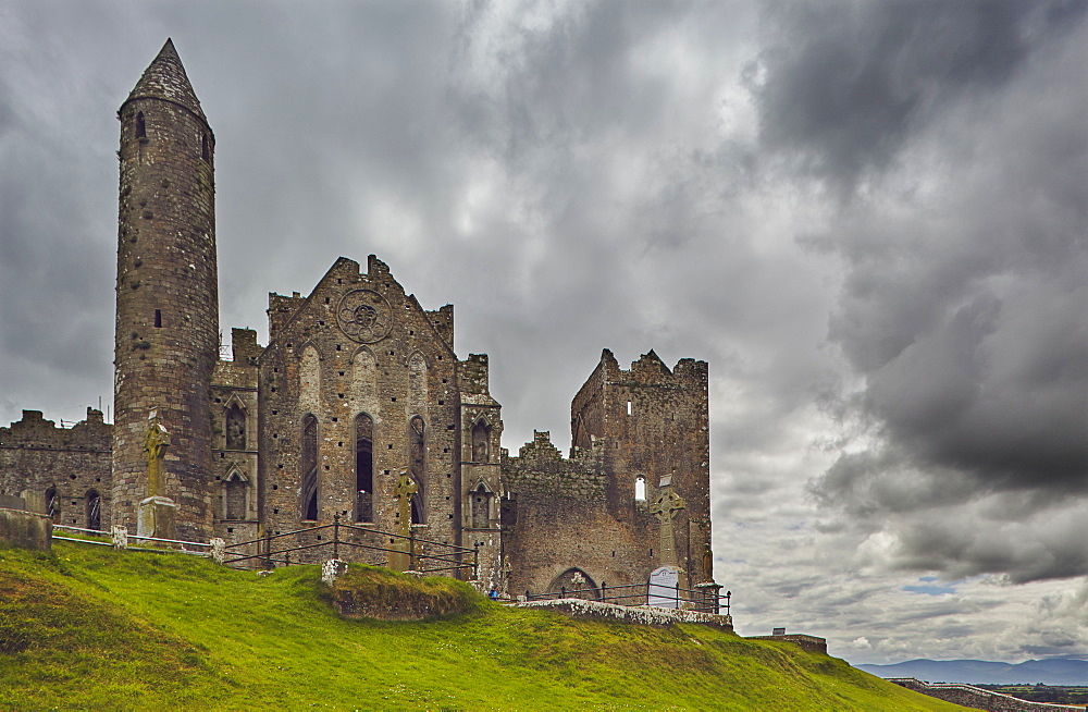 The ruins of the Rock of Cashel, Cashel, County Tipperary, Munster, Republic of Ireland, Europe