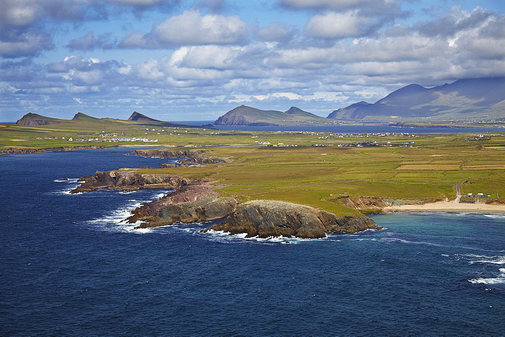 A view from Clogher Head towards Sybil Point, at the western end of the Dingle Peninsula, County Kerry, Munster, Republic of Ireland, Europe