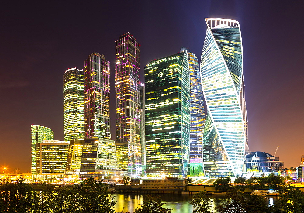 Skyscrapers in business center of Presnensky District, beside the Moscow River at night, Moscow, Russia, Europe