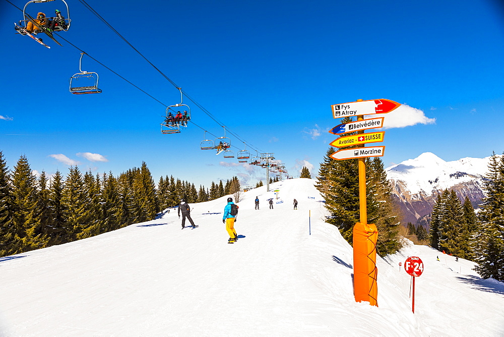 Skiers in Morzine, French Alps, France, Europe