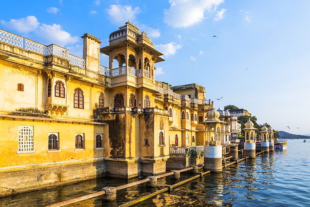 Gangaur Ghat, Udaipur, Rajasthan, India, Asia