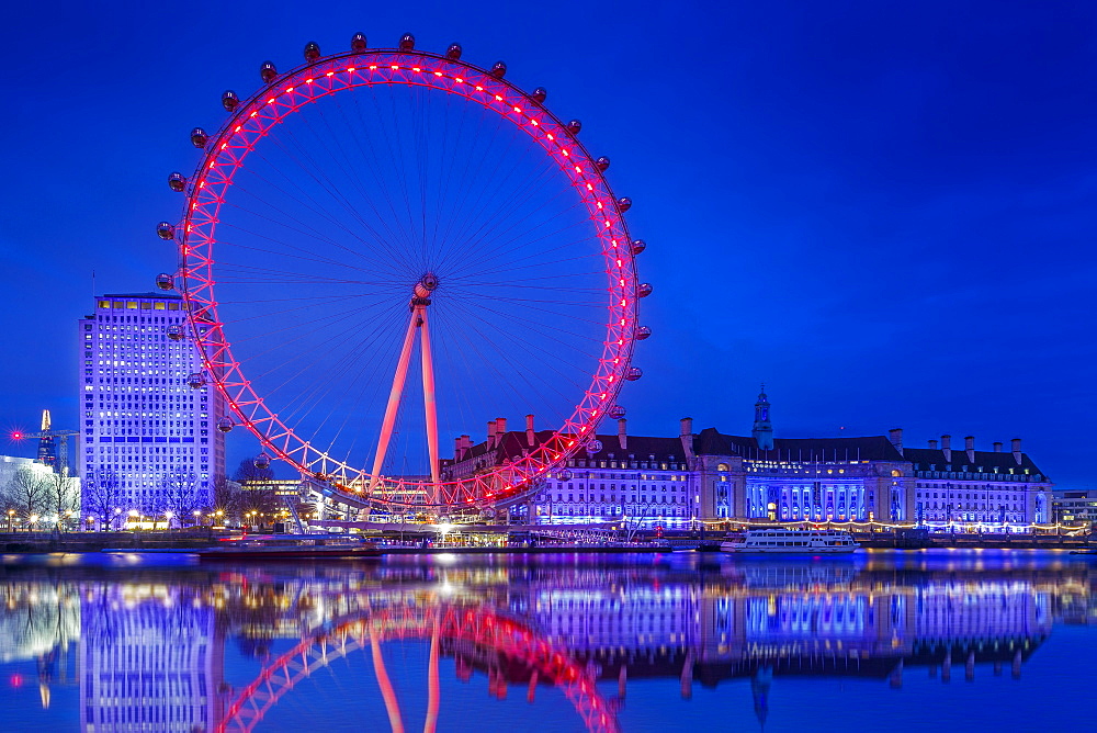 London Eye illuminated at night, London, England, United Kingdom, Europe