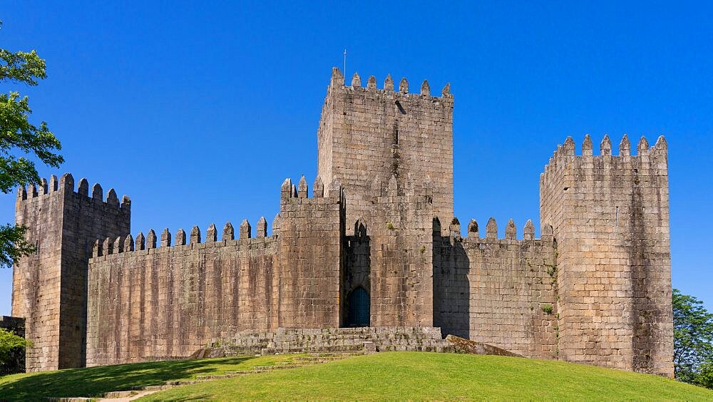 Guimaraes Castle, UNESCO World Heritage Centre, GUIMARAES, Portugal, Europe