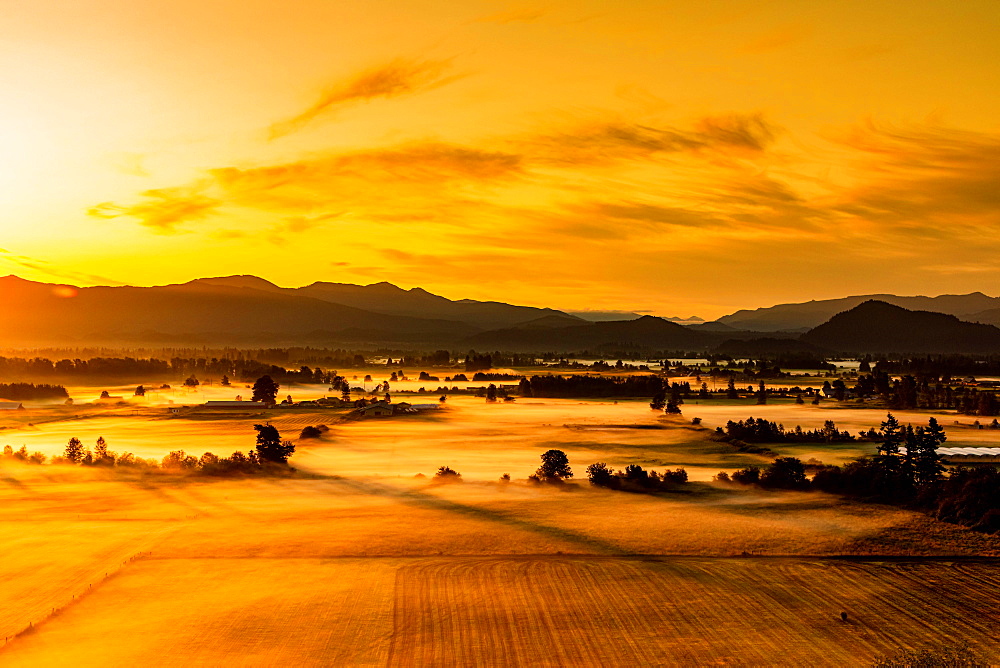 Farmland in Auburn at sunset, Washington State, United States of America, North America