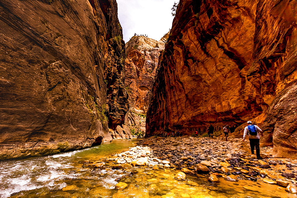 Hiking along the Sand Hollow Trail, Utah, United States of America, North America