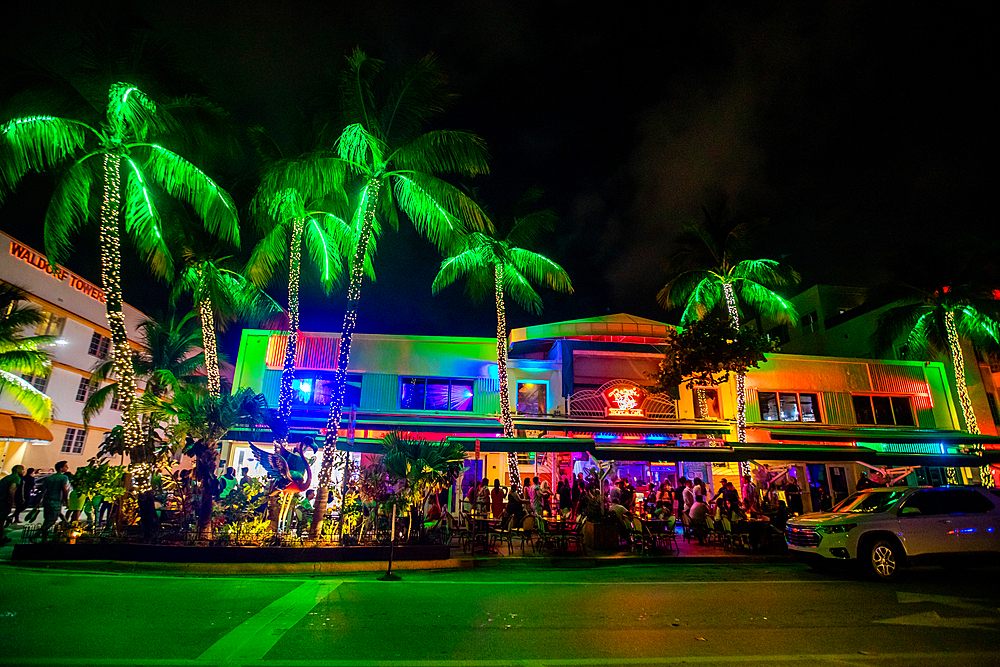 Miami nightlife on Ocean Drive, Miami, Florida, United States of America, North America