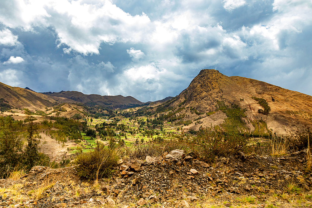 Pisaq scenery, Sacred Valley, Peru, South America