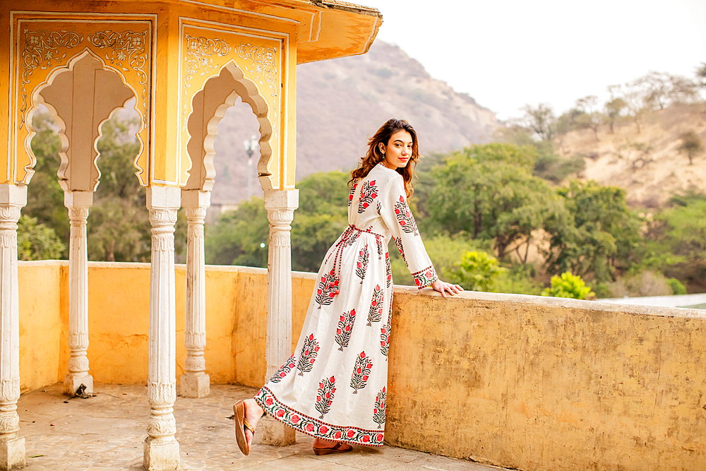 Woman at lookout point, Jaipur, Rajasthan, India, Asia