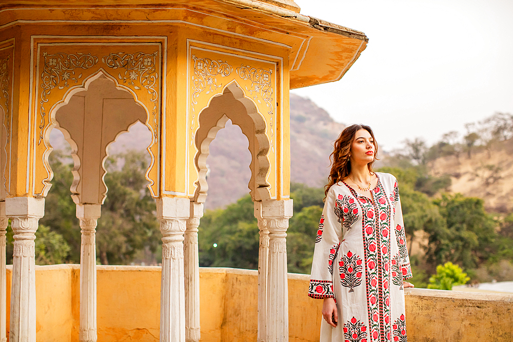 Woman at lookout point, Jaipur, Rajasthan, India, Asia