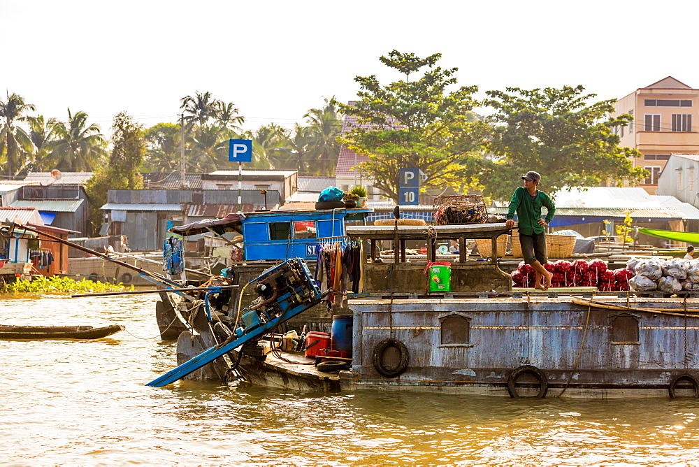 The floating market outside of Can Tho, Vietnam, Indochina, Southeast Asia, Asia