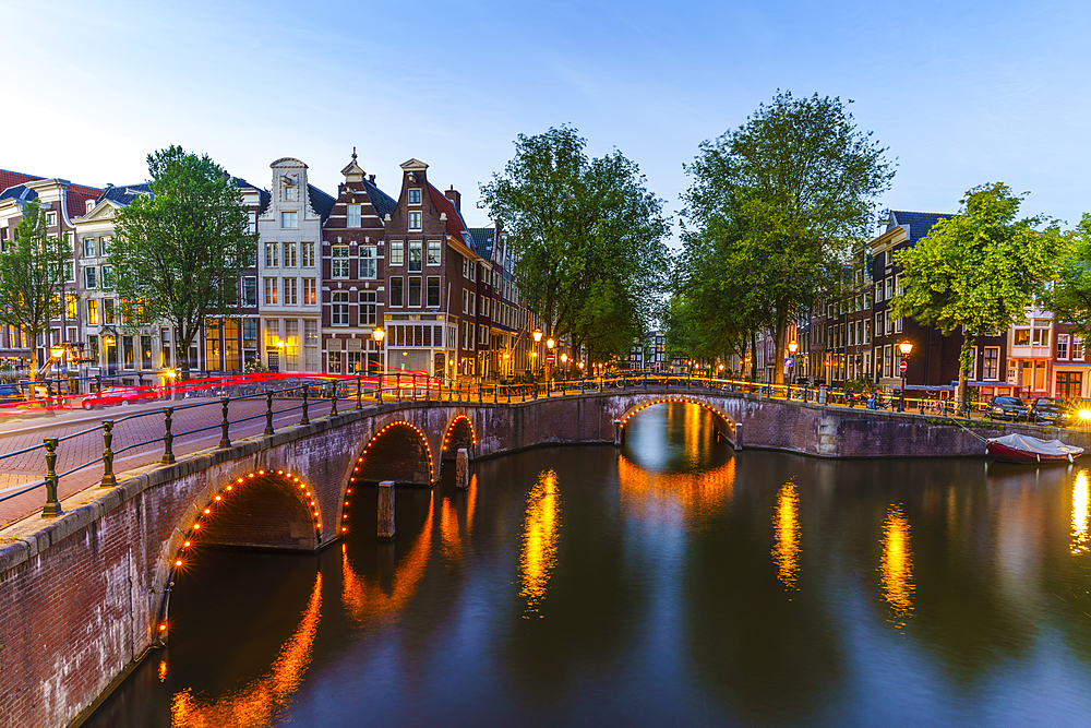 Keizergracht Canal at dusk, Amsterdam, North Holland, The Netherlands, Europe