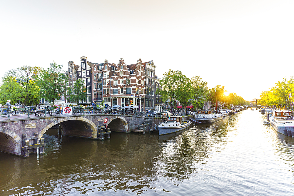 Sunset, Brouwersgracht Canal, Amsterdam, North Holland, The Netherlands, Europe