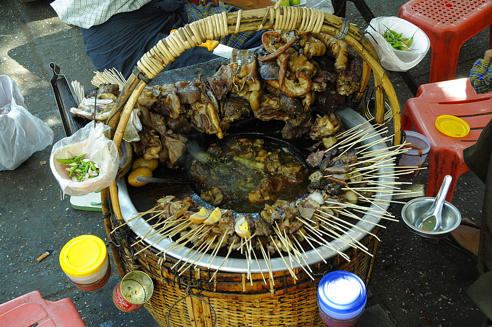 Street food in Yangon, Burma (Myanmar), Asia