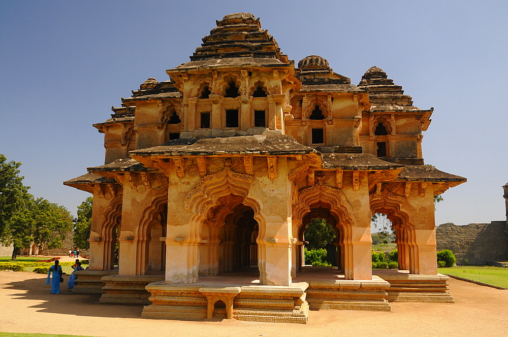 Lotus Mahal, Hampi, UNESCO World Heritage Site, Karnataka, India, Asia