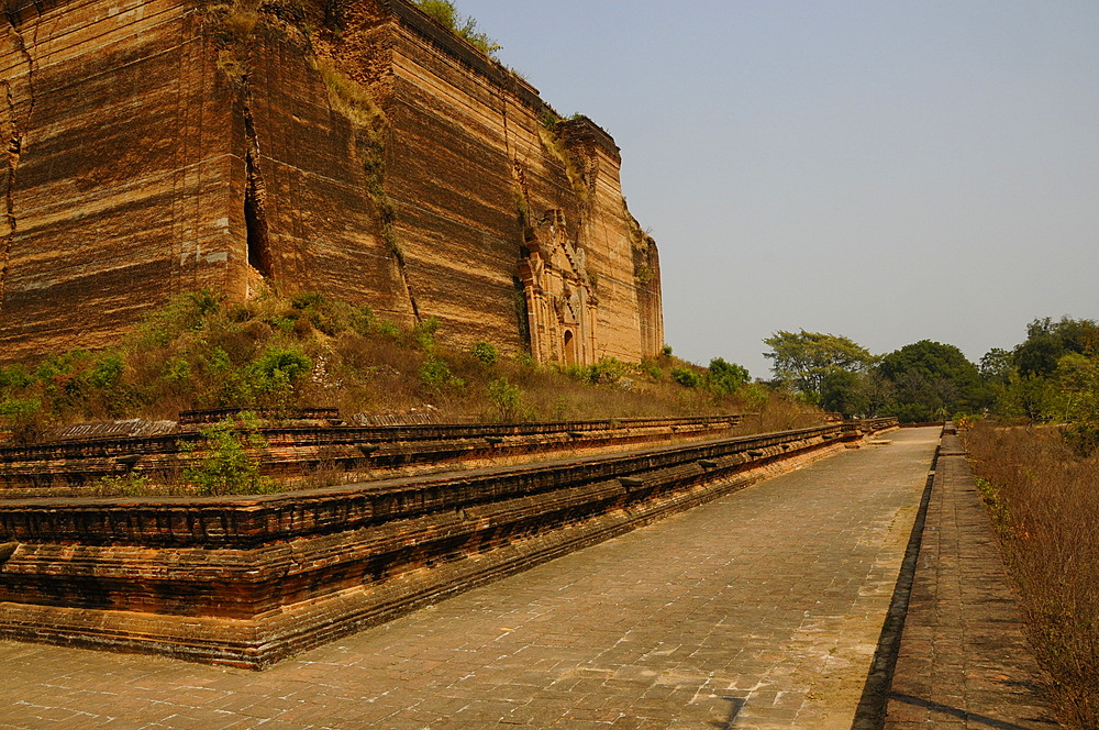 Uncompleted pagoda of Mingun, near Mandalay, Sagaing District, Myanmar, Asia