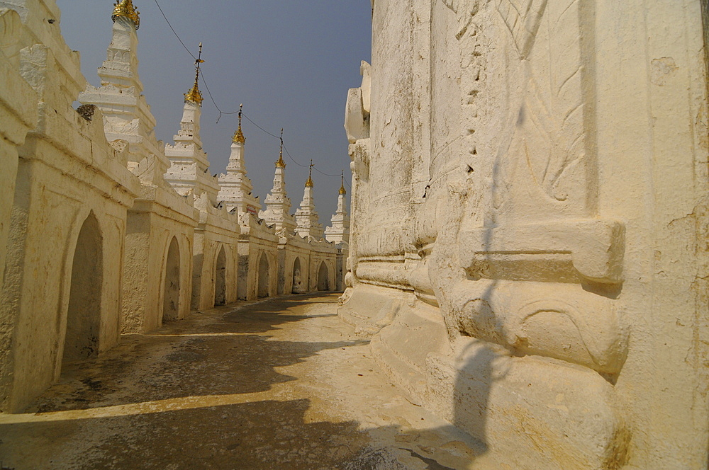 Hsinbyume Pagoda (Myatheindan Pagoda), Mingun, near Mandalay, Sagaing District, Myanmar, Asia