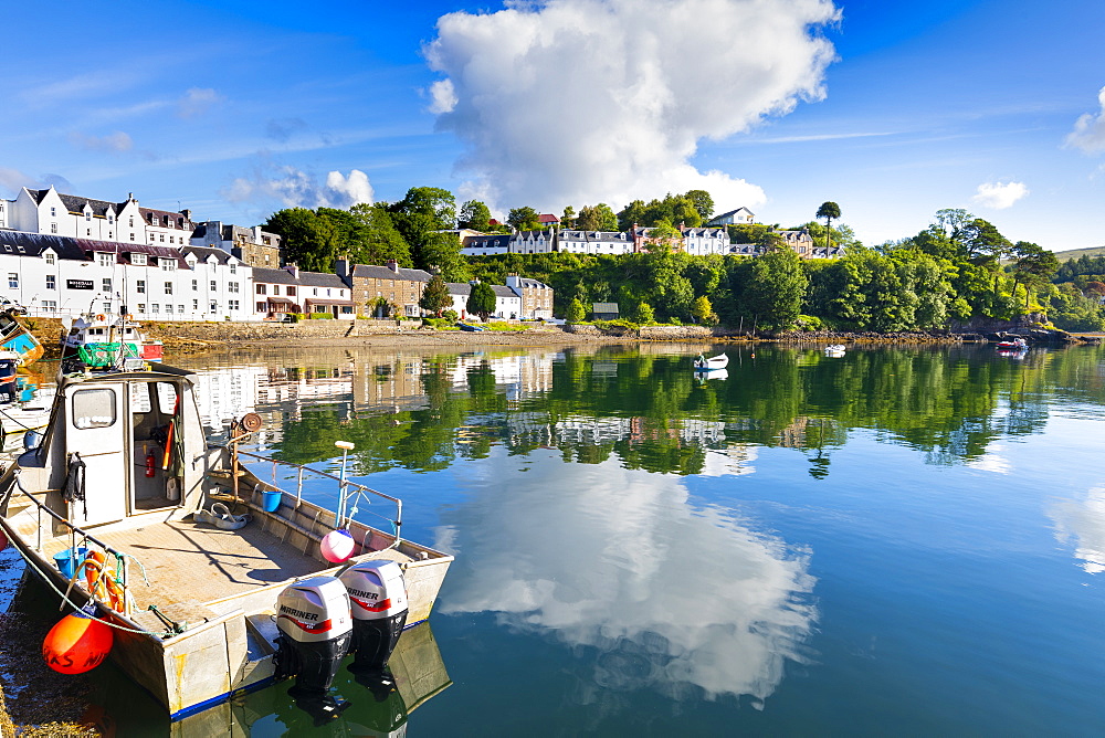 Portree Harbour, Isle of Skye, Inner Hebrides, Highlands and Islands, Scotland, United Kingdom, Europe