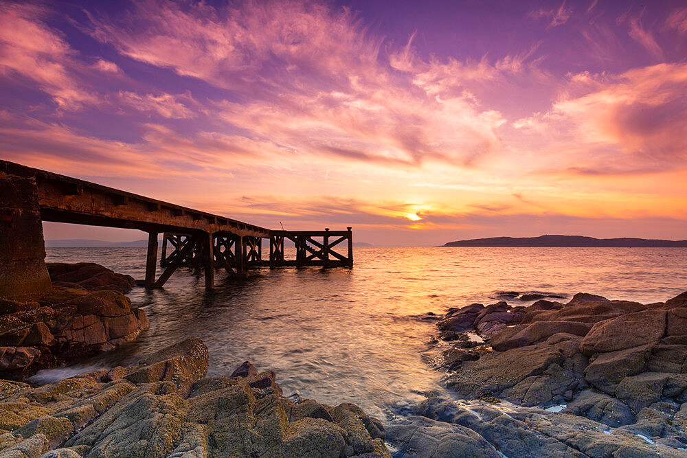 Portencross pier, Firth of Clyde, North Ayrshire, Scotland, United Kingdom, Europe